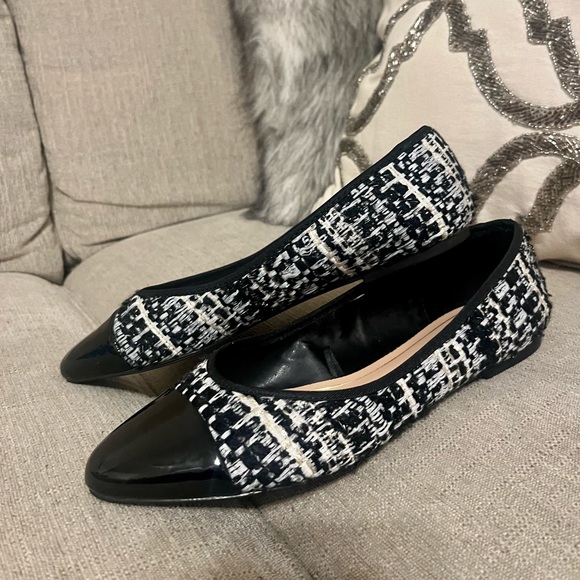 NWT - ZARA Tweed Black and White Flats, Size 36 - Picture 8 of 9